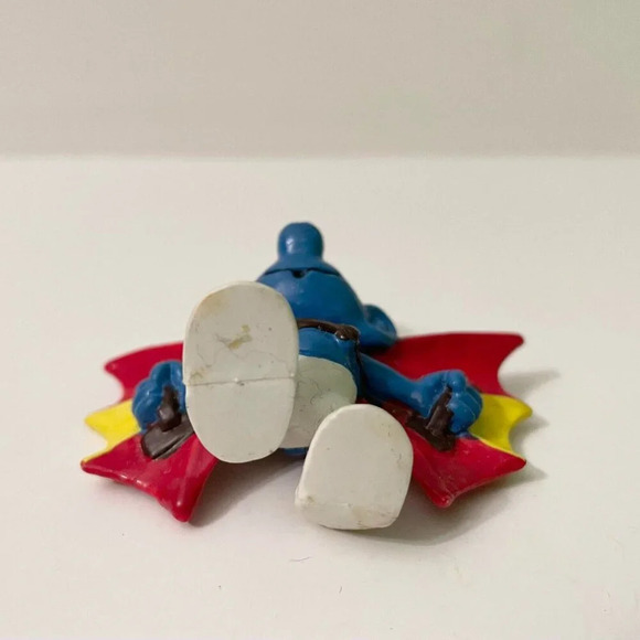 Smurfs Hang Glider Smurf Flying Wings Figure Peyo Figurine - Picture 6 of 12